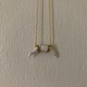 Stella and dot arc pendant